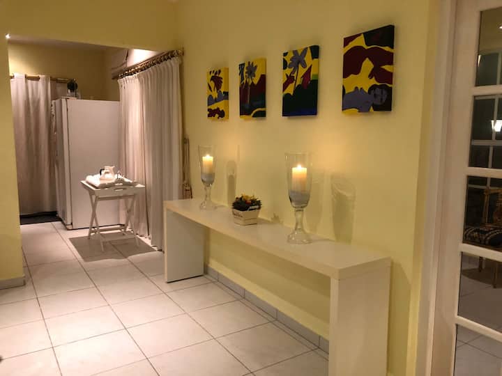 Beautiful 2-bedroom Villa With Pool - Aruba