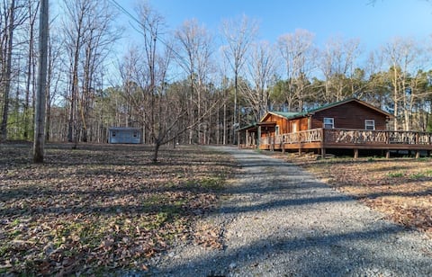 Skyline Cabin Minutes from Walls of Jericho