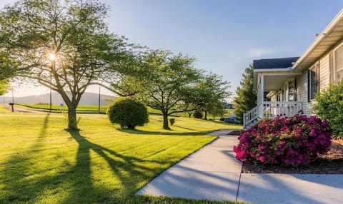 Beautiful historical town, 3 bedrooms, countryside