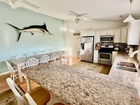 Amazing 6 Bedroom Wildwood Crest Townhome