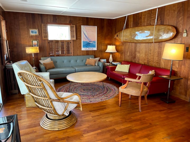 Vintage MidCentury Beach Cottage Houses for Rent in Wrightsville