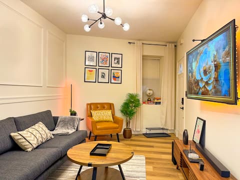 Successful Airbnb property: Cozy Modern 2BR | Beach/Train Access + Boston in Revere