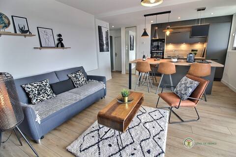 Propriété Airbnb réussie: Le Jet 7 - Beautiful apt. with sea view - 100 m from beach à Pléneuf Val André