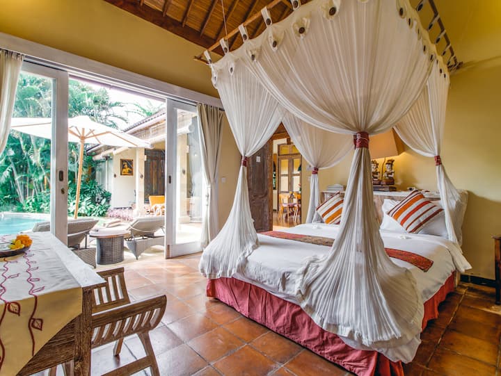 Villa Orchidea | 2 bedroom Private villa rental in the Heart of Seminyak, Bali