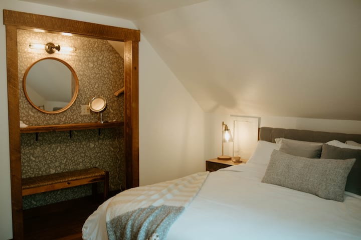 חדר שינה 3, למעלה. יש גם שני תאומים בחדר הזה.