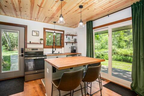 Cozy Riverfront Two Bedroom Cabin