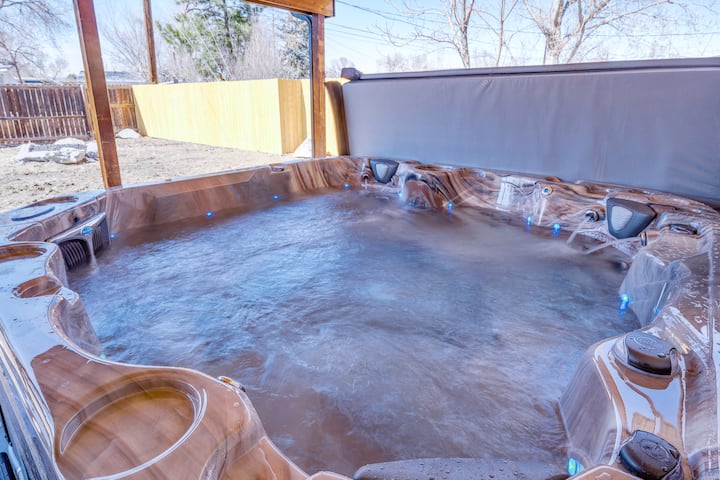 Dino House!🦖🦕Between Denver&Boulder|Hot Tub|Arcade - Houses for