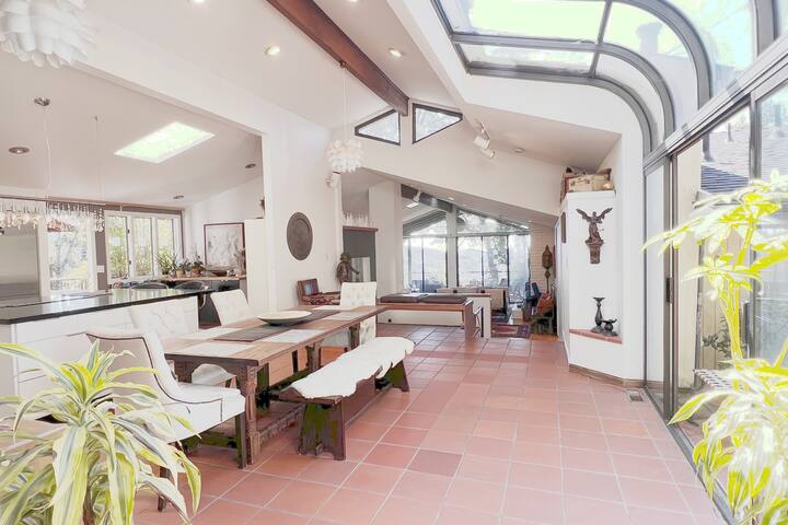 Panoramic Bay Views Sanctuary gallery image 4