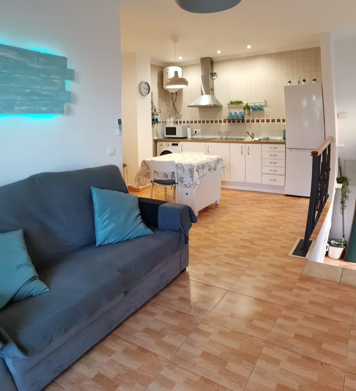 Top Airbnb: Independent bass in first line of beach. in Algarrobo