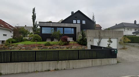 Newly renovated house for rent during holidays and weekends.