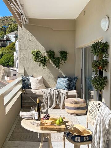 Comfortable 3 Bedroom Apartment – Number 5103 gallery image 4