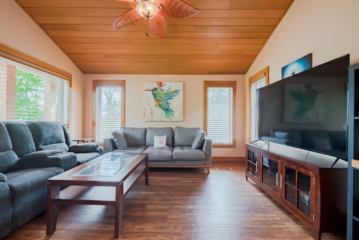 Cozy&beautiful Chalet With Private Spa And Pool - ミラベル