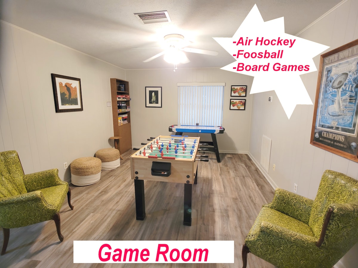 Top Airbnb: Tampa Golf Community Retreat, Relax, & Unwind in Temple Terrace