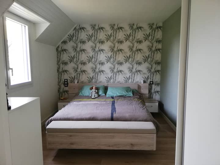 მთავარი საძინებელი საწოლით