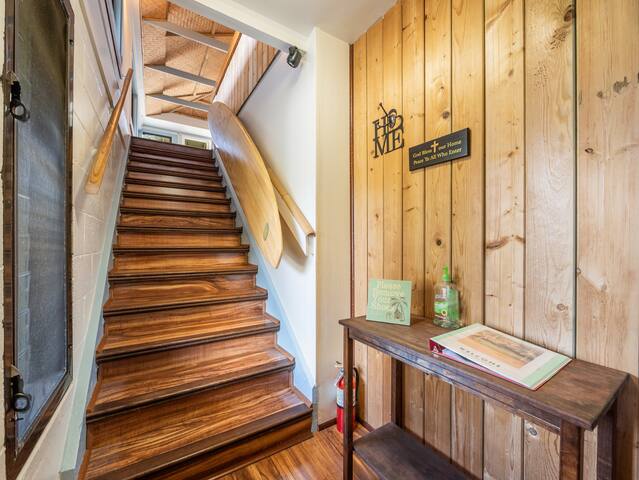 Amazing beachfront home! (All inquiries welcome) gallery image 3