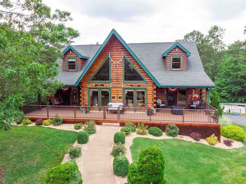 Bear Villa Cabin-Sleeps 10-Dayton/Harrisonburg