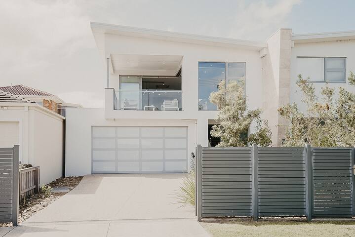 La via del Mare – Beachfront Bliss in Dromana