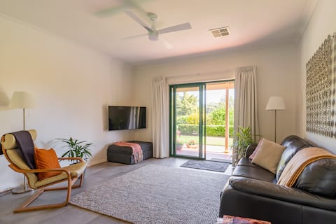 Top performing Airbnb: Hills Retreat Norton Summit in Adelaide Hills Council