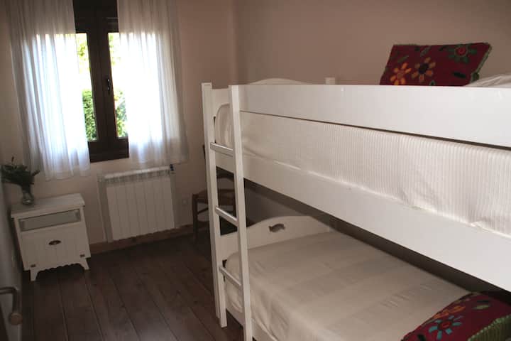 Спалня 3