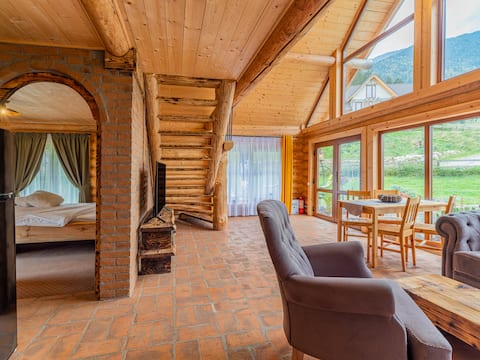 Successful Airbnb property: King's Rock Cabin 1 in Zărnești