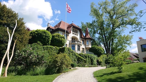 Unique villa, pool and large park, Vorbourg 15