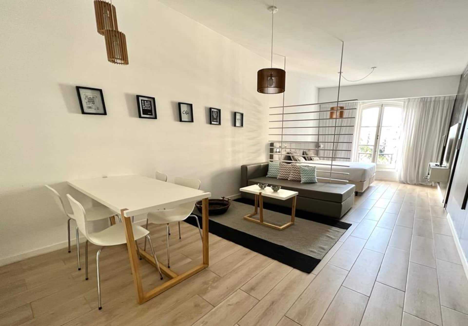 Apartment with access to terrace and pool in Recoleta