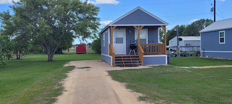Cozy cabins in quite coastal town