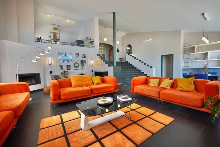 Villa de lujo de 4 dormitorios, piscina y barbacoa gallery image 5