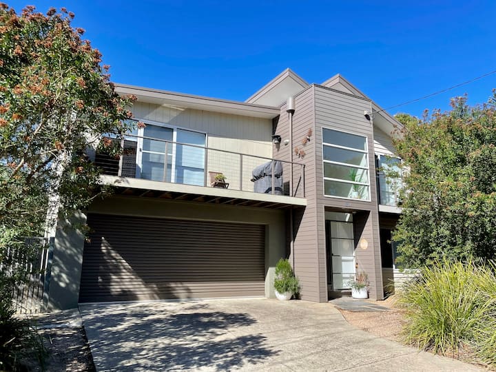 Ocean Blvd Beach House - Family Friendly 4 Bedroom Home With Games Room - Torquay