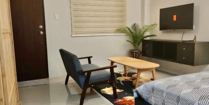 Ar Residences Unit4 Cozy Condo W/provincial Charm - Legazpi City