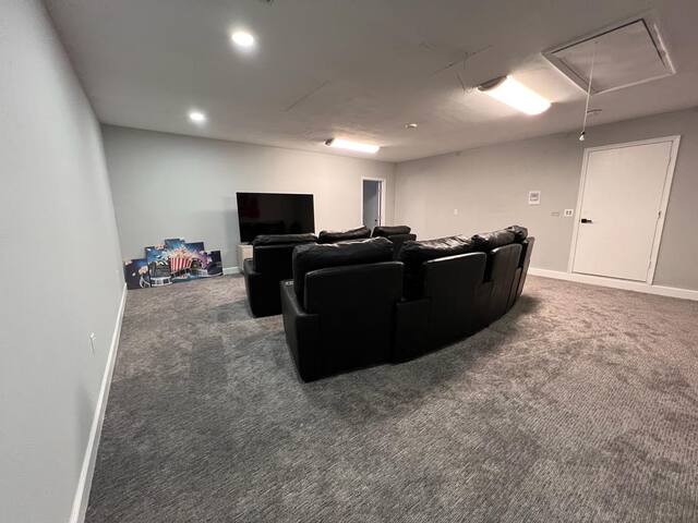 7BR w/ Heated Pool Jacuzzi, Theatre gallery image 5