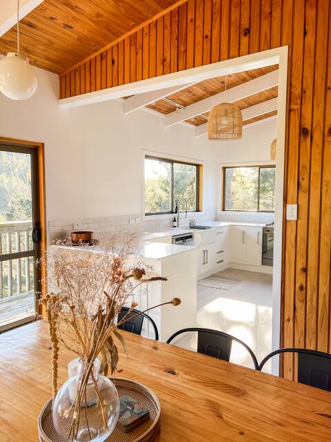 The Treehouse - a home with stunning rural views