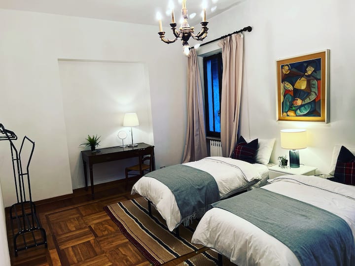 საძინებელი 2