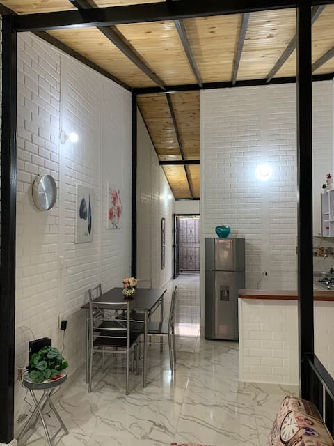 Comfortable,cozy and well-located apartment