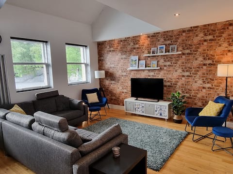 St Margaret's Loft Apartment