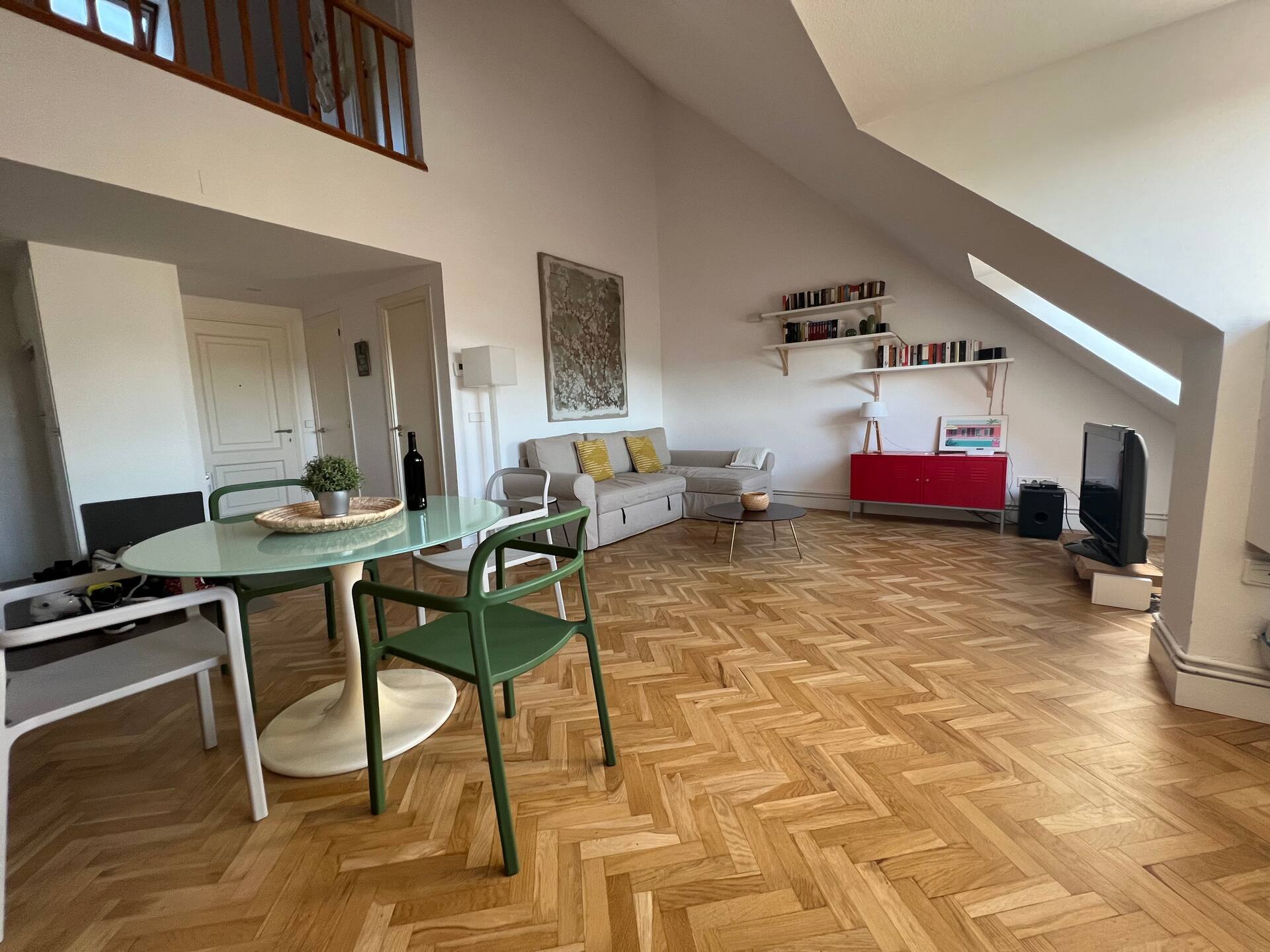 IBONES apartment in downtown Jaca