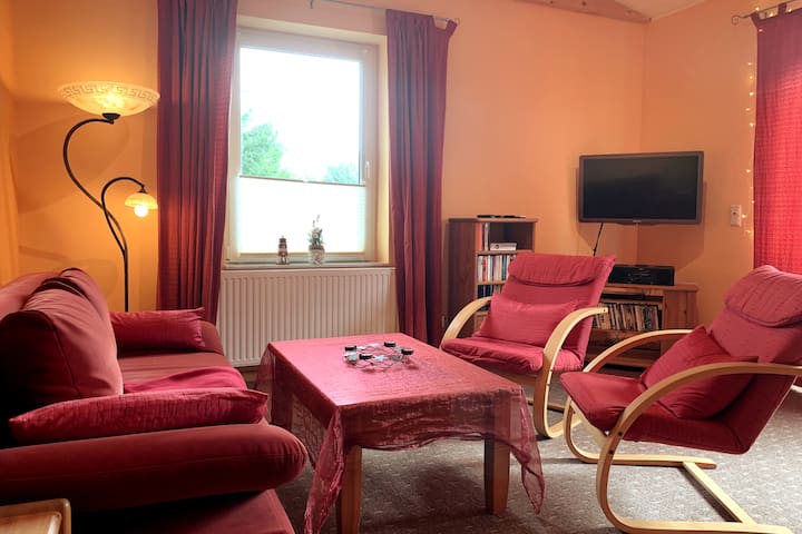 Beautiful 2 Rooms Guestsuite with Terrace