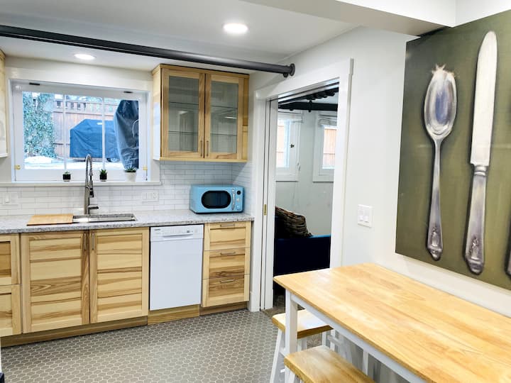 One-bedroom  Historic Avenues, Walk To Everything - Utah