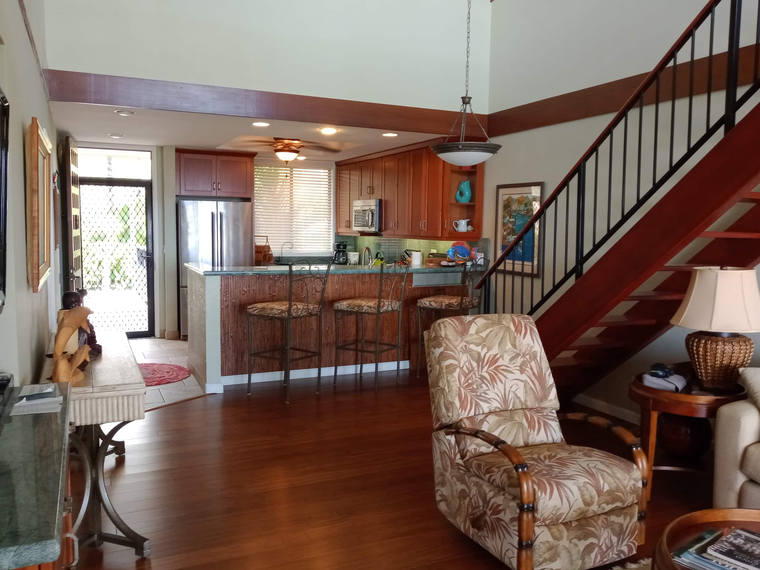 Condo in Kailua-Kona · ★4.71 · 2 bedrooms · 2 beds · 2.5 baths - Image 4
