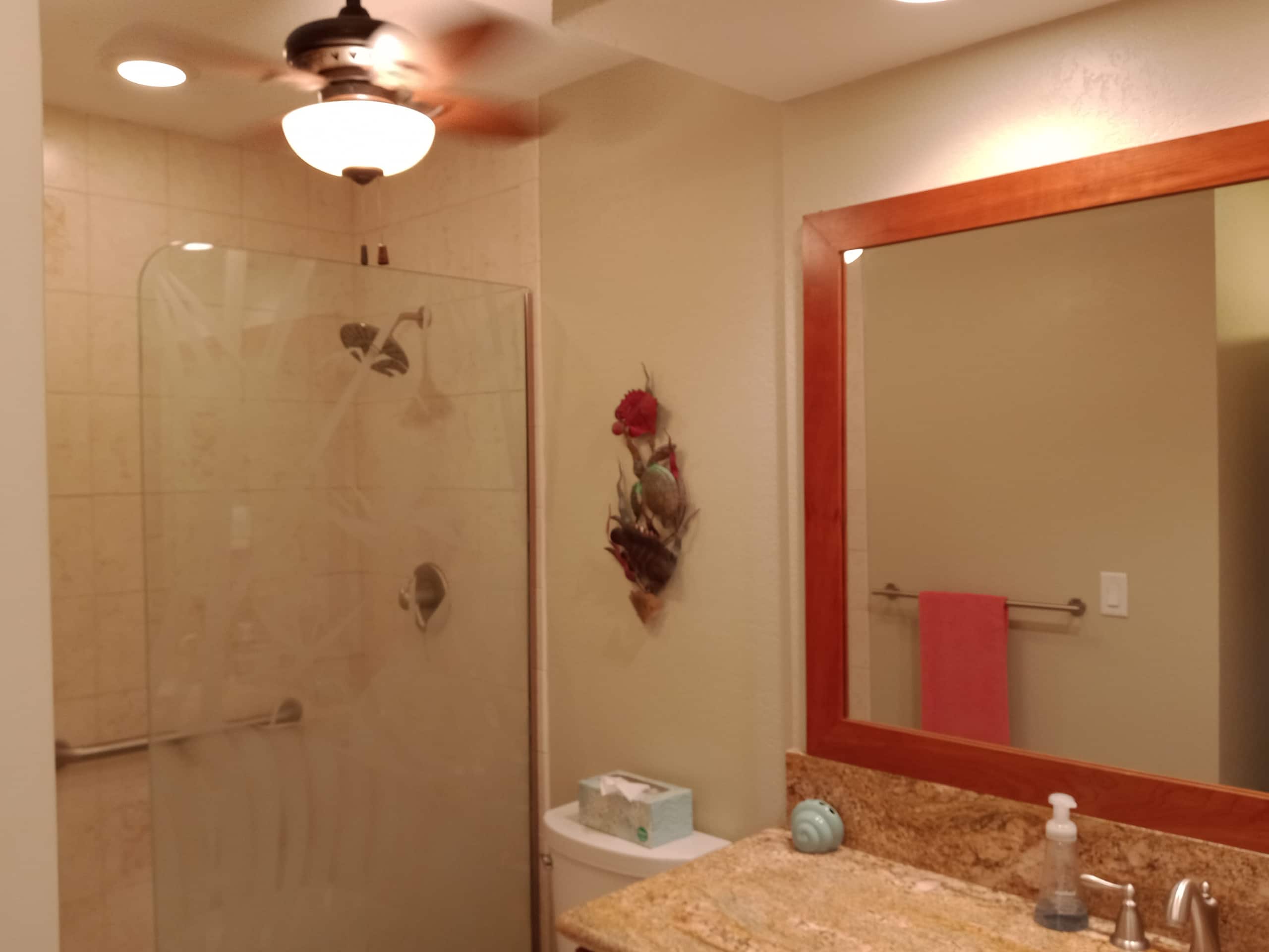 Condo in Kailua-Kona · ★4.71 · 2 bedrooms · 2 beds · 2.5 baths - Image 25