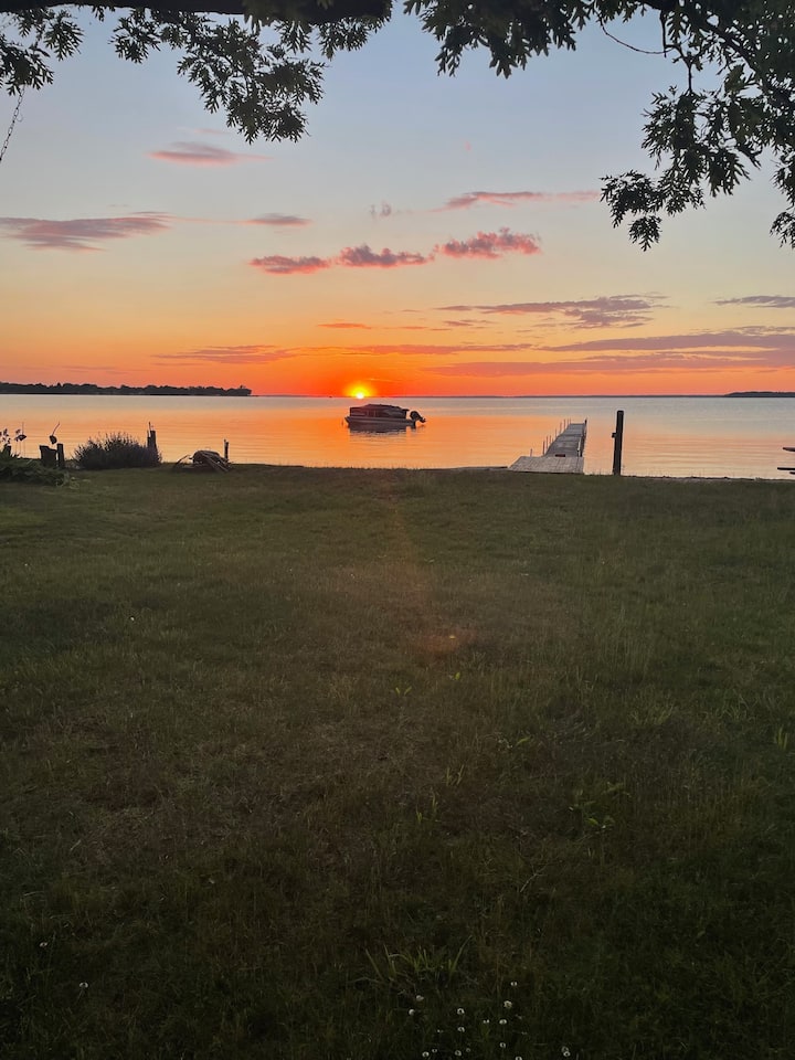 Houghton Lake Vacation Rentals & Homes Michigan, United States Airbnb