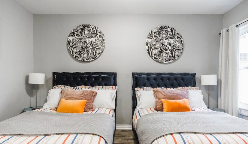 2 free parking/10 Beds/Mtcc Rogers CN Exhibition gallery image 4