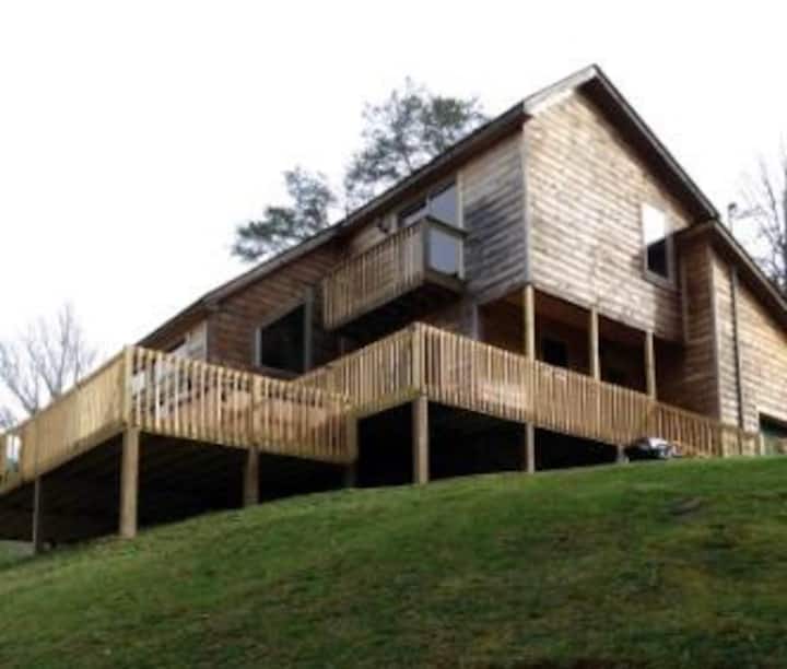 Castaway Cove Houses for Rent in Dandridge, Tennessee, United States