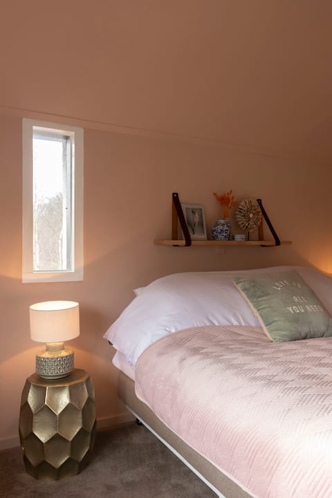 Misverstant Suite...
Parking on private property