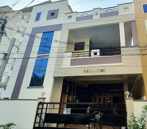 Cheerful 3-bedroom residential home in Vijayawada