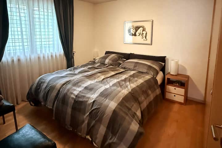 Dormitorio 2: cama tamaño king