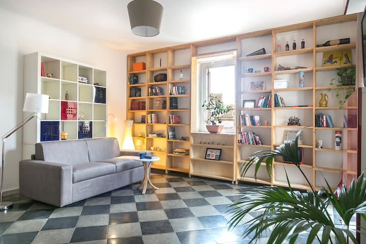 Colosseum Loft Apartment gallery image 2