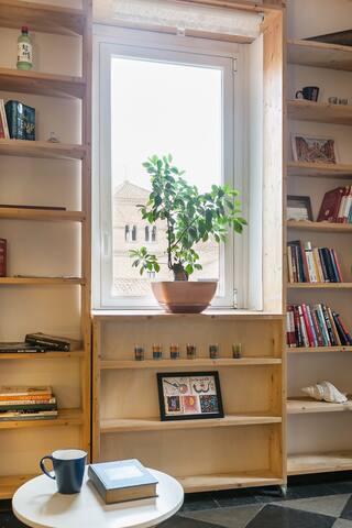 Colosseum Loft Apartment gallery image 3