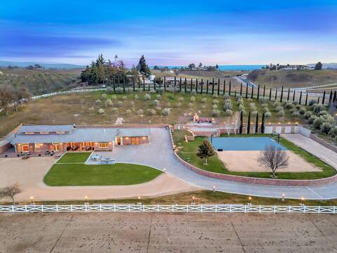 15 Acre Luxury Estate | VIP Experience