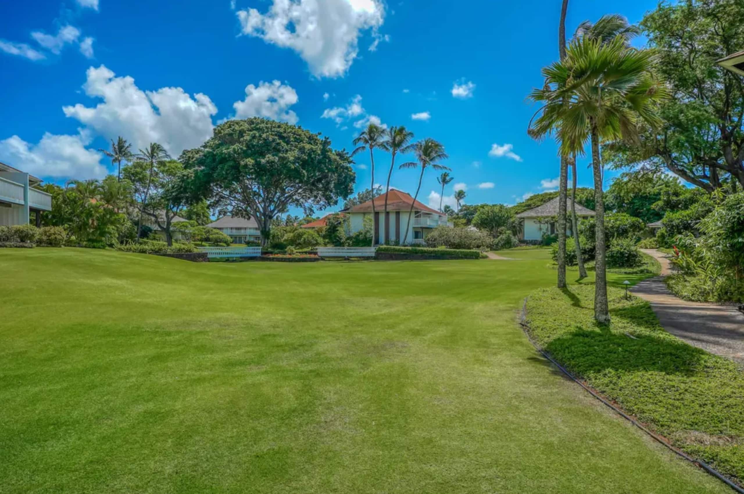 Aloha Kiahuna 247, A/C Top Floor, w/Ocean Views - Photo 19